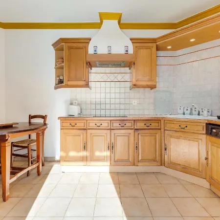 Holiday home With Swimming Pool In